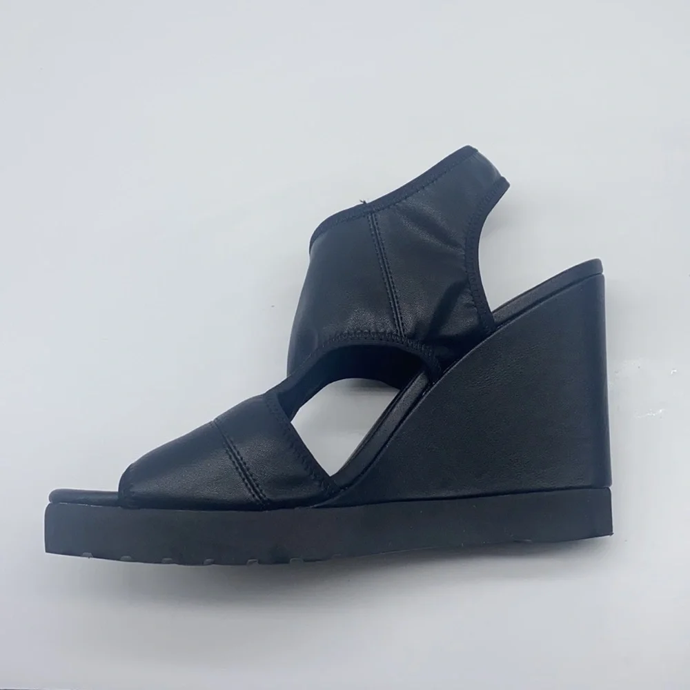 Kennith Cole Reaction - Monkey Business Black Leather Platform Wedge Size 8.5